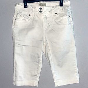 Royalty white shorts sz 12